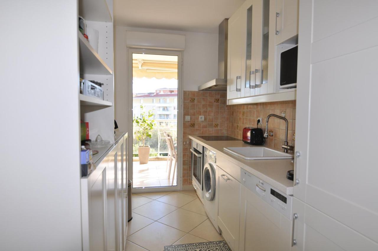 Elegant One-Bedroom Apartment With Swimming Pool - Stayinantibes - Le Vallon ภายนอก รูปภาพ